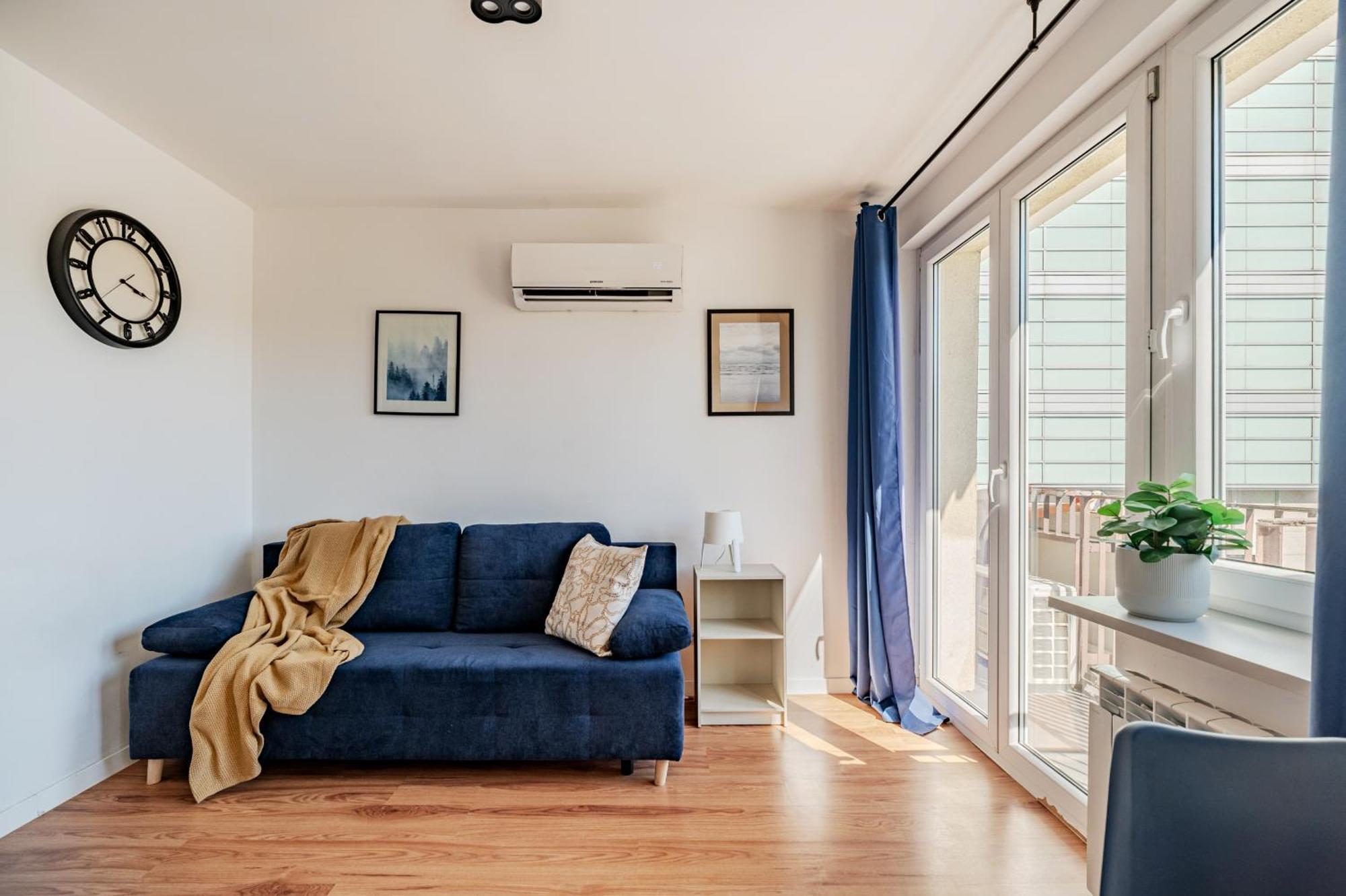Apartments Centre By Arrenda Varşova Dış mekan fotoğraf