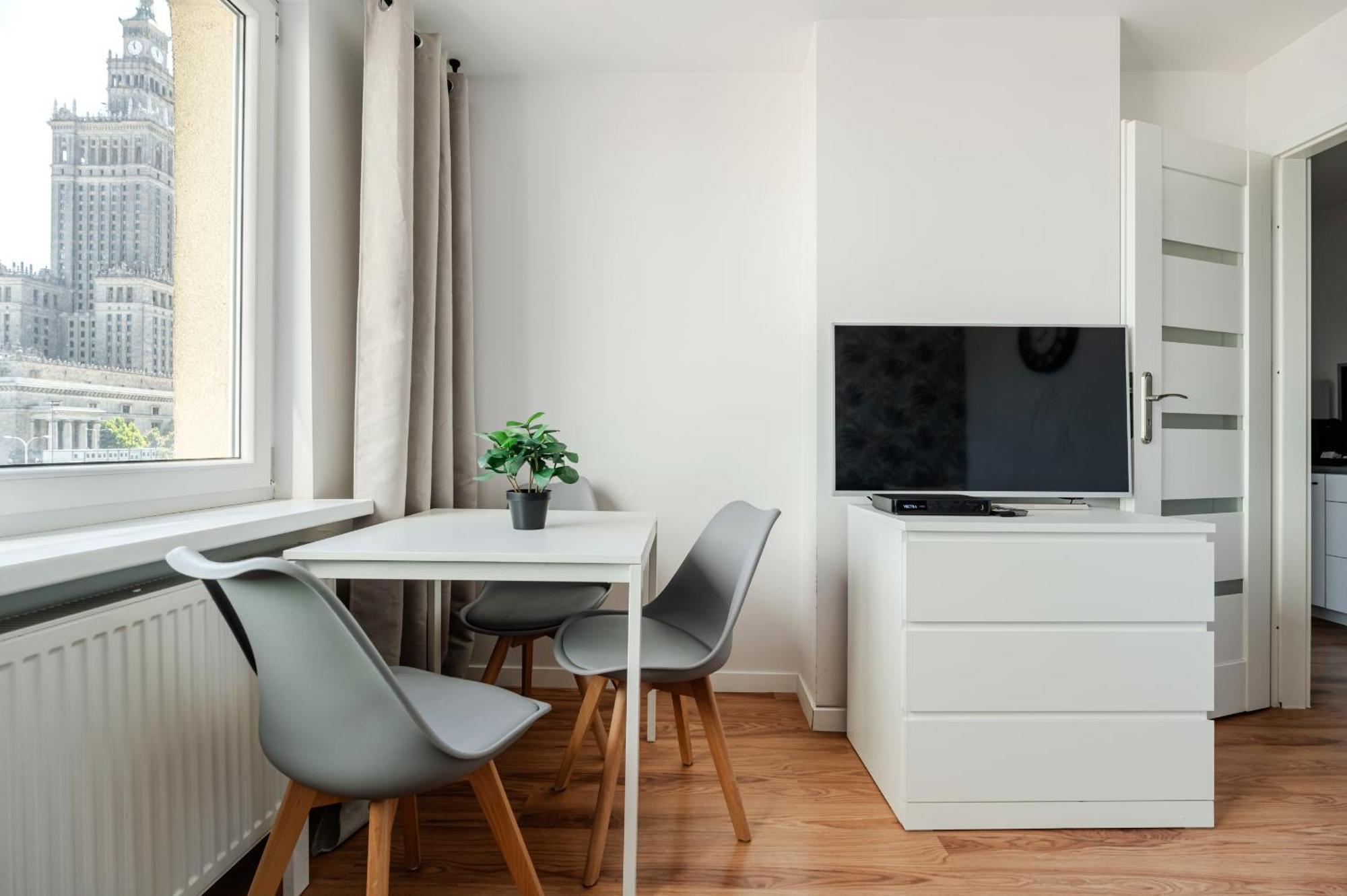 Apartments Centre By Arrenda Varşova Dış mekan fotoğraf